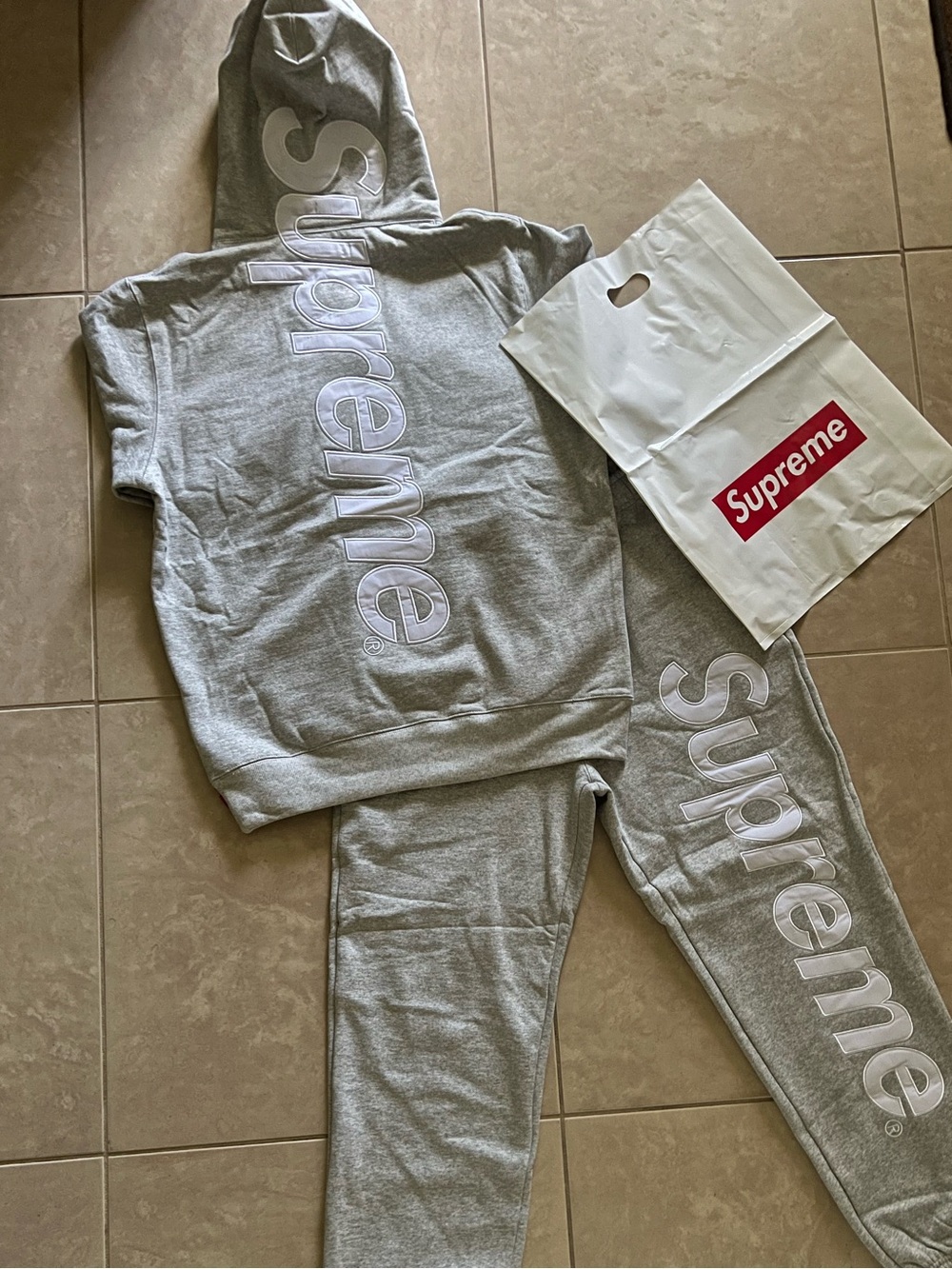 Supreme Set Hoodie Grey
